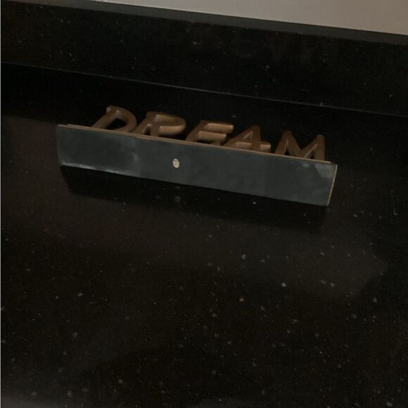 GOLD RESIN DREAM SIGN HOME DECOR BEDROOM SLEEP - Picture 3 of 3